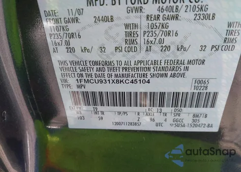 2008 Ford Escape Xlt z USA, uszkodzony, nr VIN 1FMCU931X8KC45104